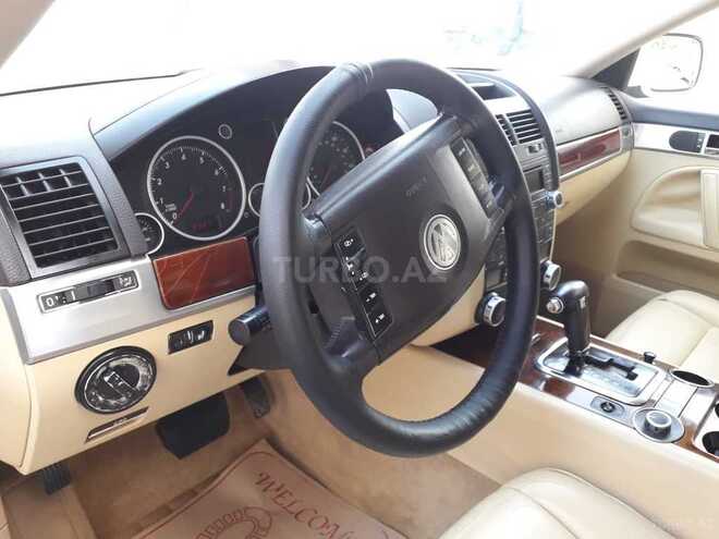 Volkswagen Touareg 2004, 242,590 km - 3.2 l - Sumqayıt