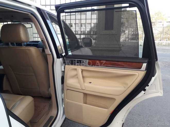 Volkswagen Touareg 2004, 242,590 km - 3.2 l - Sumqayıt