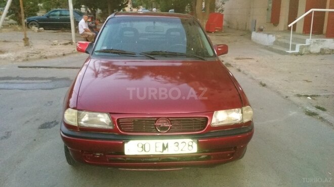 Opel Astra 1993, 329,456 km - 1.4 l - Bakı