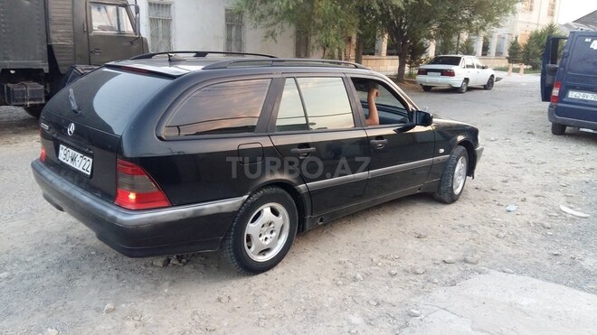 Mercedes C 220 1997, 358,000 km - 2.2 l - Salyan