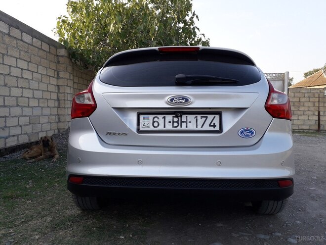 Ford Focus 2012, 198,043 km - 1.6 l - Ucar