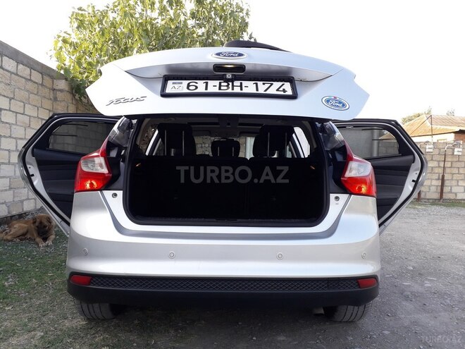 Ford Focus 2012, 198,043 km - 1.6 l - Ucar