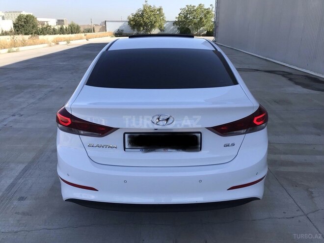 Hyundai Elantra 2018, 15,000 km - 2.0 л - Bakı