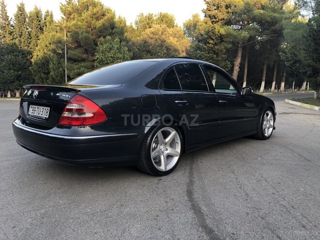 Mercedes E 260 2005, 251,000 km - 2.6 l - Bakı