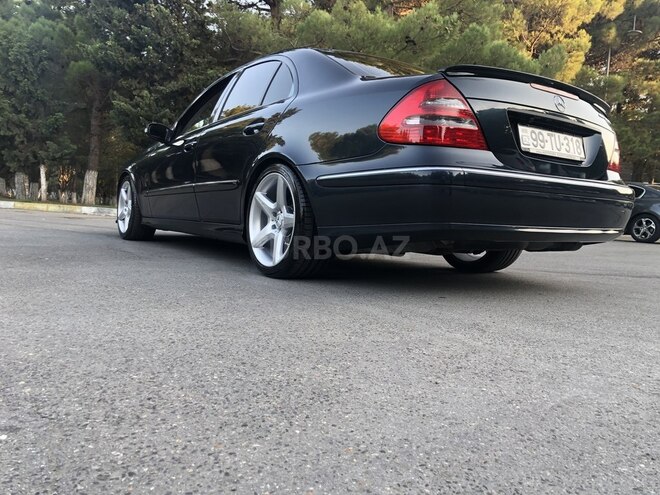 Mercedes E 260 2005, 251,000 km - 2.6 l - Bakı