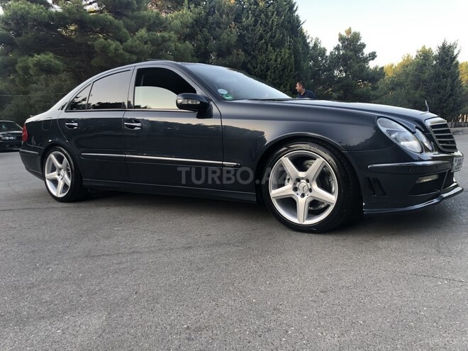 Mercedes E 260 2005, 251,000 km - 2.6 l - Bakı