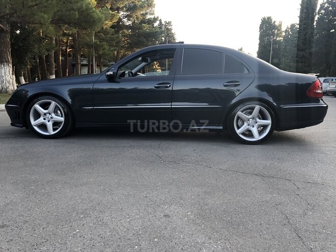 Mercedes E 260 2005, 251,000 km - 2.6 l - Bakı