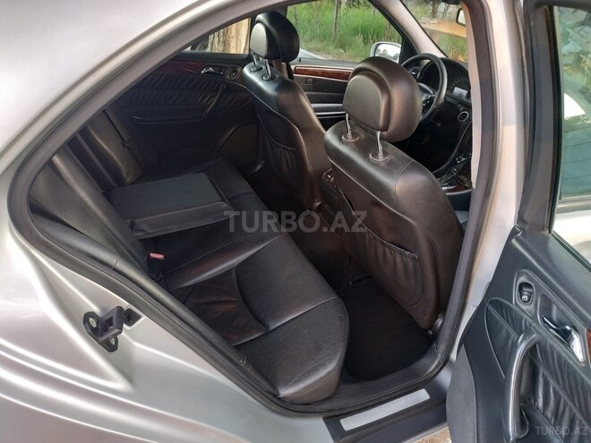 Mercedes C 240 2000, 260,000 km - 2.4 л - Bakı