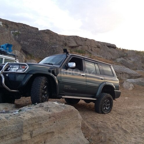 Nissan Patrol 1998, 230,000 km - 4.5 л - Bakı