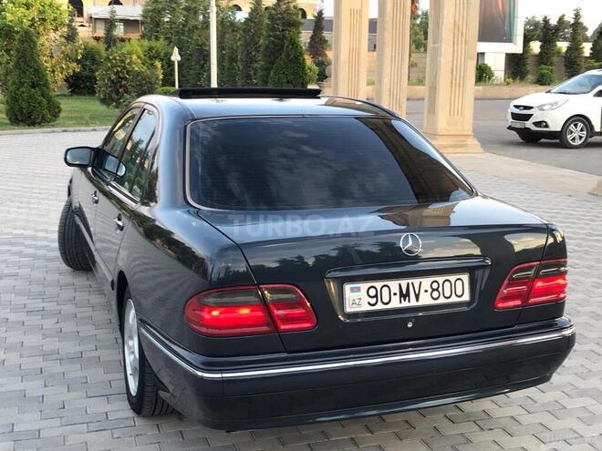 Mercedes E 320 2000, 222,000 km - 3.2 l - Bakı