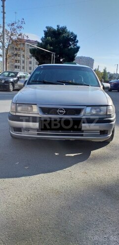 Opel Vectra 1995, 286,000 km - 2.0 l - Bakı