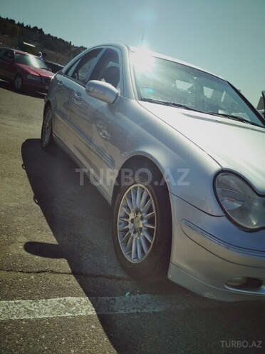 Mercedes C 200 2001, 199,500 km - 0.2 l - Bakı