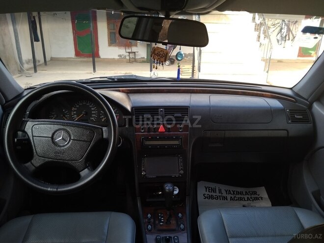 Mercedes C 220 1999, 157,000 km - 2.0 l - Cəlilabad