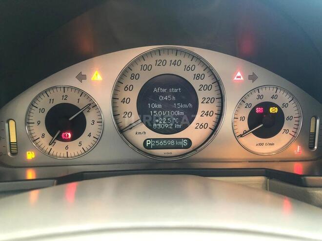 Mercedes E 240 2002, 260,000 km - 2.6 l - Bakı