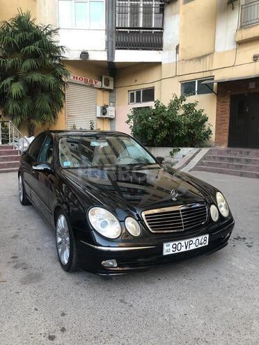 Mercedes E 240 2002, 260,000 km - 2.6 l - Bakı