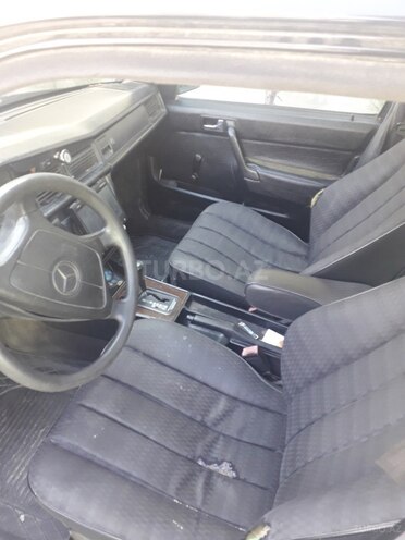 Mercedes 190 1993, 396,393 km - 2.0 l - Bakı