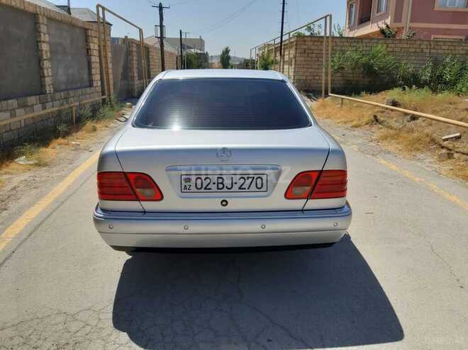Mercedes E 240 1998, 240,000 km - 2.4 l - Bakı