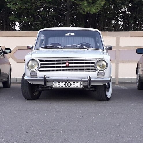 LADA (VAZ) 21011 1979, 860,000 km - 1.5 л - Gəncə