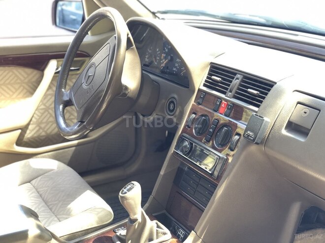 Mercedes C 180 1994, 280,000 km - 1.8 л - Bakı