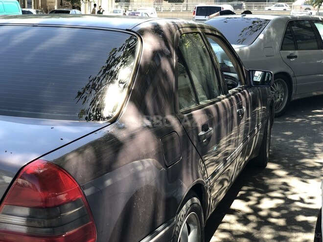 Mercedes C 180 1994, 280,000 km - 1.8 л - Bakı