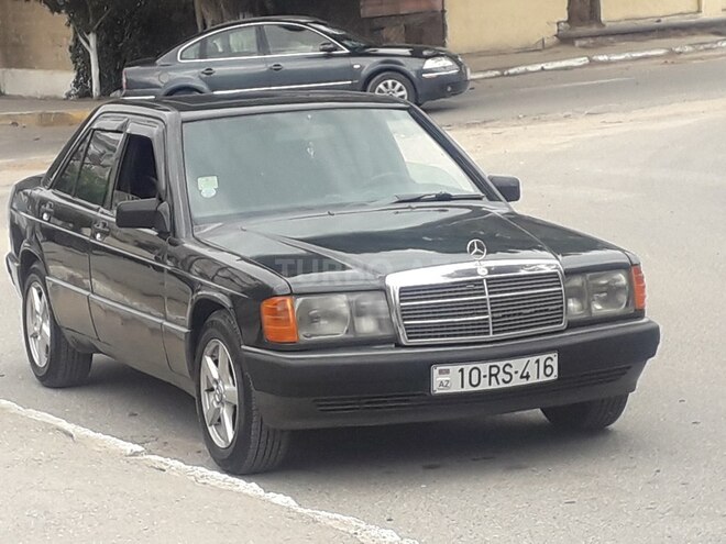 Mercedes 190 1991, 290,000 km - 1.8 l - Sumqayıt
