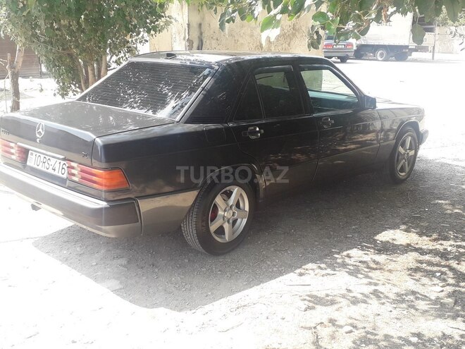 Mercedes 190 1991, 290,000 km - 1.8 l - Sumqayıt
