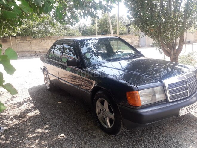 Mercedes 190 1991, 290,000 km - 1.8 l - Sumqayıt