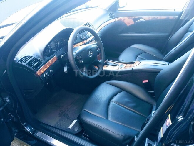 Mercedes E 220 2007, 301,000 km - 2.2 l - Bakı