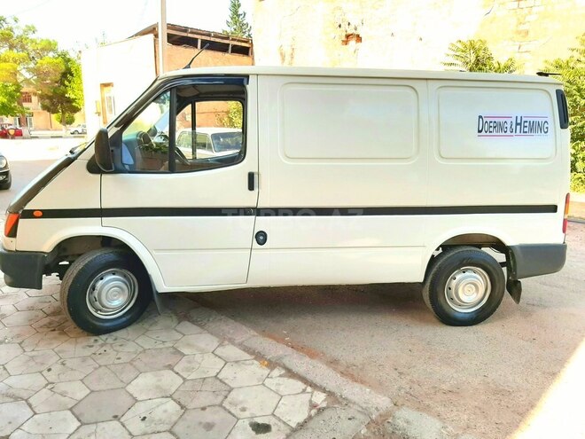 Ford Transit 2000, 250,000 km - 2.5 л - Sabirabad