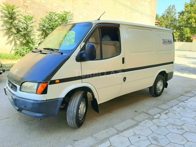 Ford Transit 2000, 250,000 km - 2.5 л - Sabirabad