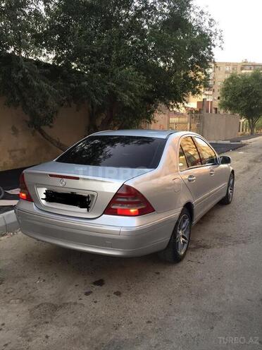 Mercedes C 220 2000, 291,400 km - 2.2 л - Bakı