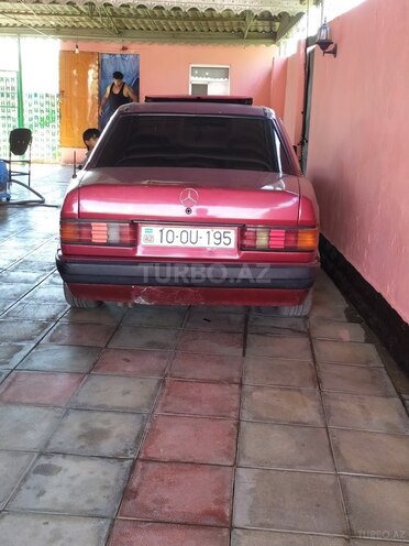 Mercedes 190 1993, 375,000 km - 2.0 л - Şirvan