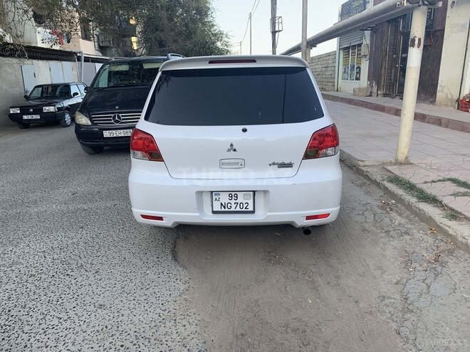 Mitsubishi Airtrek 2002, 245,000 km - 2.0 л - Bakı