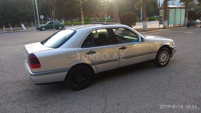 Mercedes C 180 1995, 245,000 km - 1.8 l - Sumqayıt