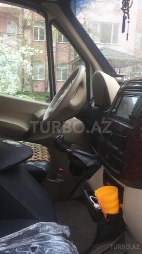 Mercedes Sprinter 212 2009, 225,000 km - 2.2 l - Bakı