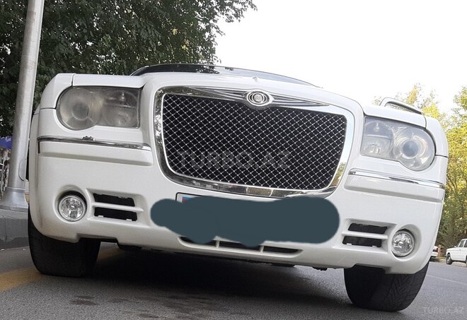 Chrysler 300C 2005, 135,000 km - 3.5 l - Mingəçevir