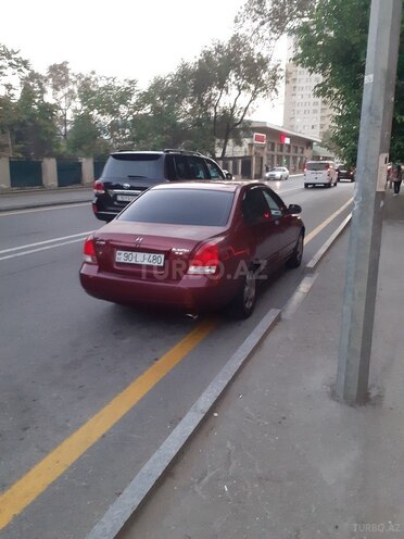 Hyundai Elantra 2002, 218,000 km - 2.0 l - Bakı
