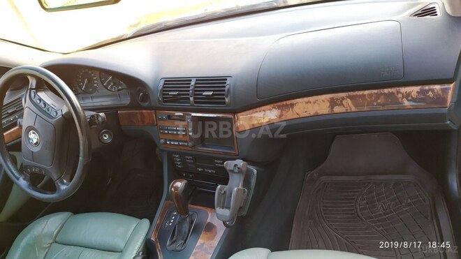 BMW 528 2000, 252,000 km - 2.8 l - Xırdalan