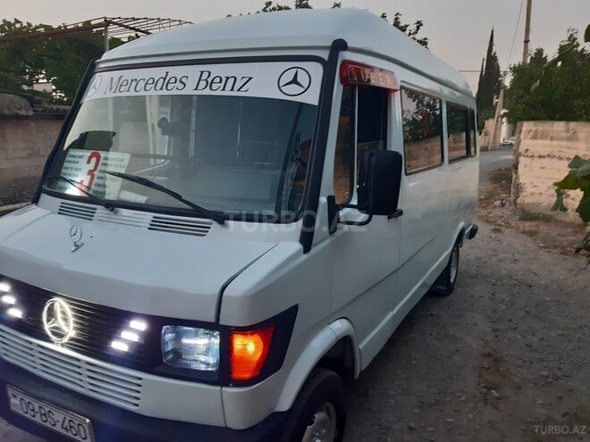 Mercedes 208 D 1992, 100,000 km - 2.3 l - Bərdə