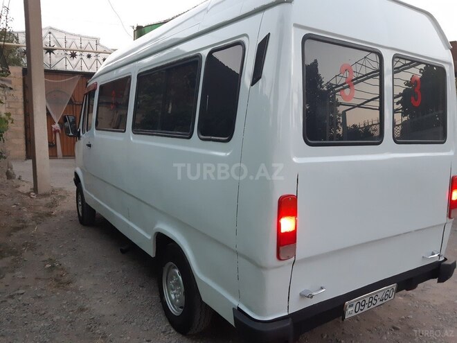 Mercedes 208 D 1992, 100,000 km - 2.3 l - Bərdə