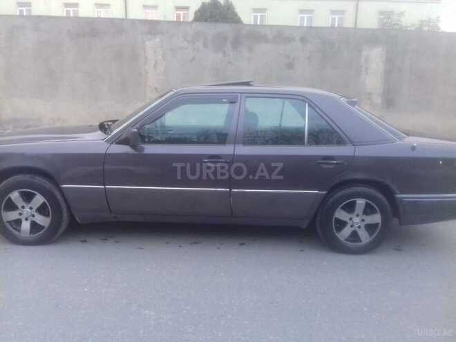 Mercedes E 250 1994, 450,000 km - 2.5 l - Bakı