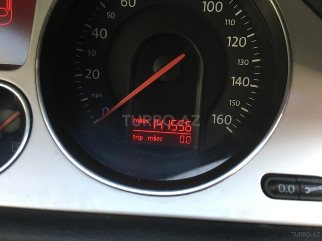 Volkswagen Passat 2008, 215,000 km - 2.0 л - Qusar