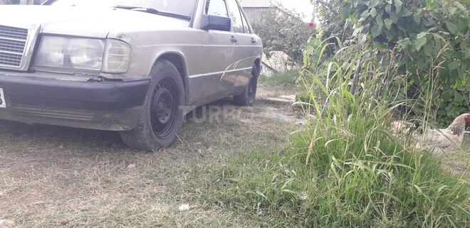 Mercedes 190 1988, 300,000 km - 2.0 l - Bakı