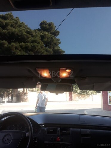 Mercedes E 230 1996, 28,800 km - 2.3 l - Bakı