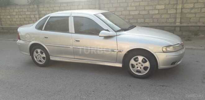 Opel Vectra 1999, 200,000 km - 1.6 l - Mingəçevir