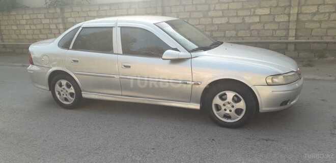 Opel Vectra 1999, 200,000 km - 1.6 l - Mingəçevir
