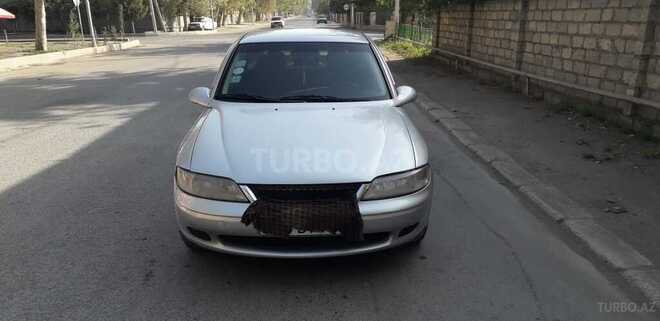 Opel Vectra 1999, 200,000 km - 1.6 l - Mingəçevir