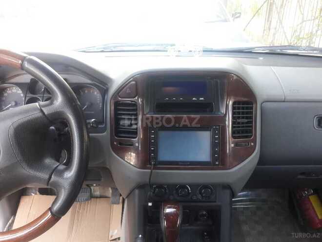 Mitsubishi Pajero 2006, 310,600 km - 3.0 l - Bakı