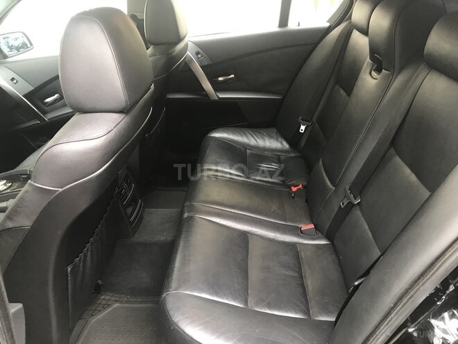 BMW 520 2005, 220,000 km - 2.2 l - Bakı