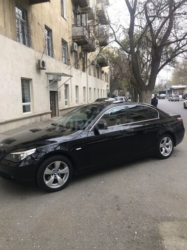 BMW 520 2005, 220,000 km - 2.2 l - Bakı